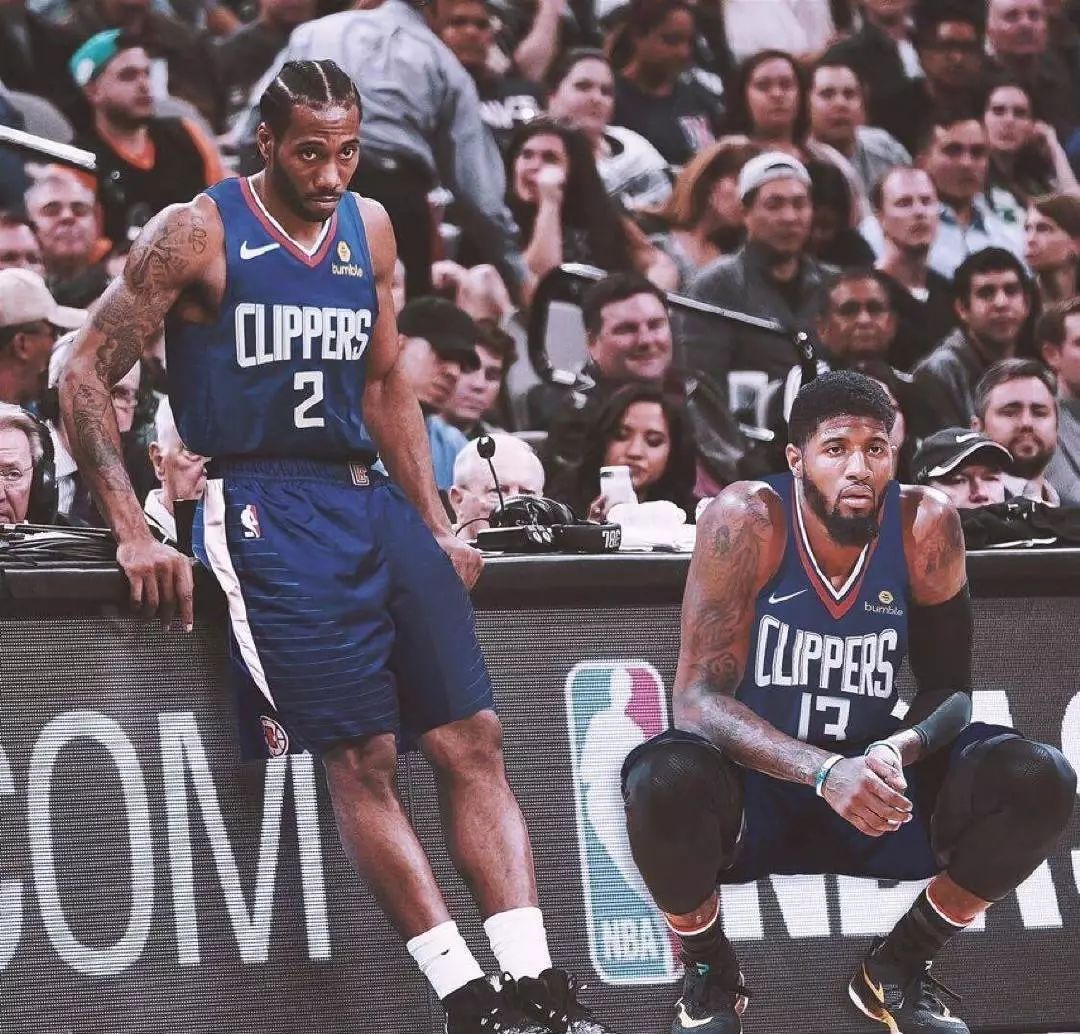 手上篮或小 手上篮或小