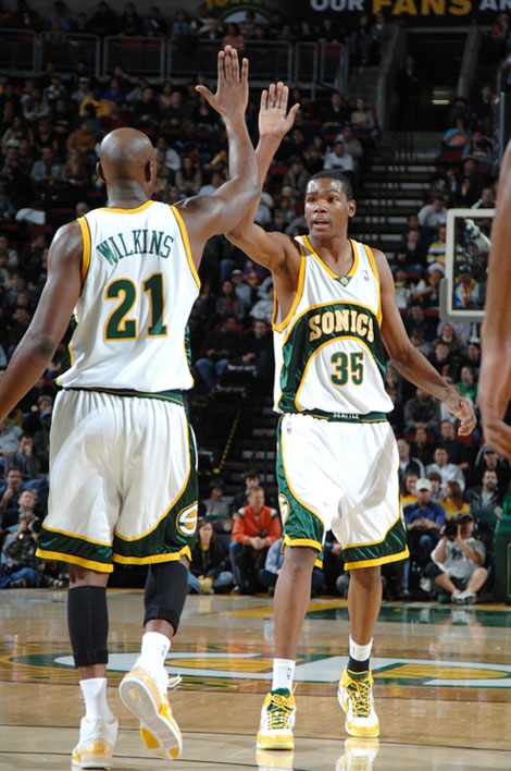 球的假动作 球的假动作